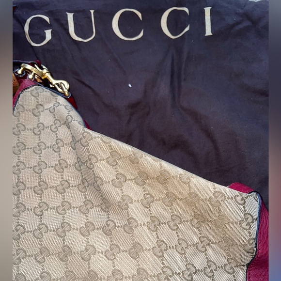 AUTHENTIC Gucci bag - Picture 9 of 15